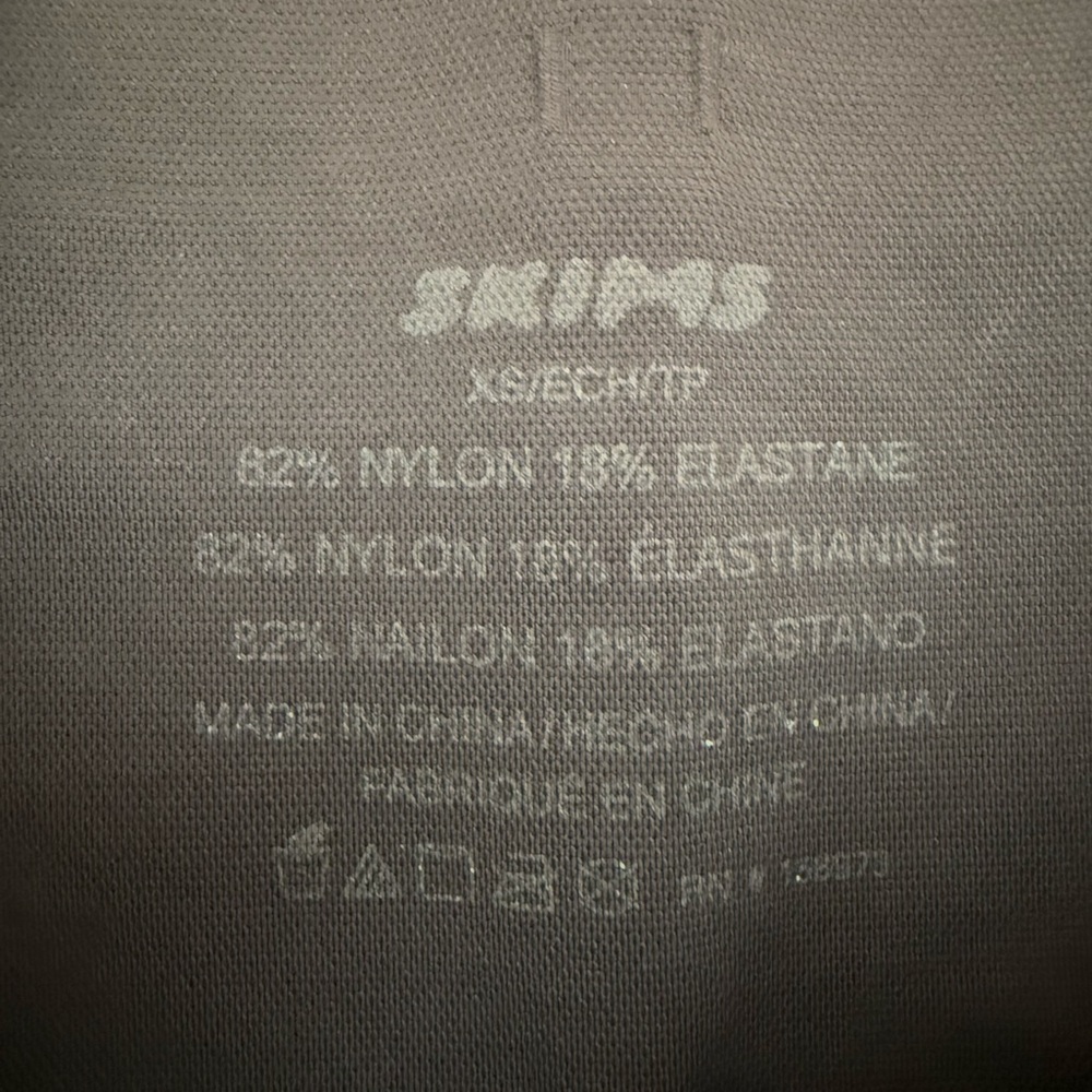 SKIMS 2 pairs of  LEGGING - Picture 7 of 7